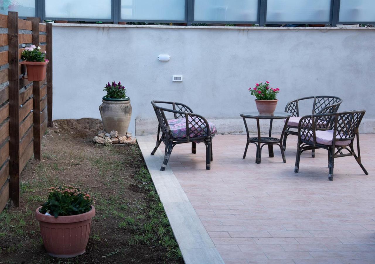 Villa Silvia Marco Simone Екстериор снимка